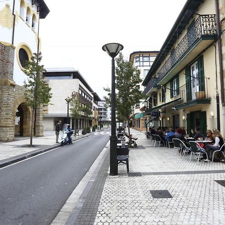 Martintxo By Smiling Rentals Hondarribia Buitenkant foto