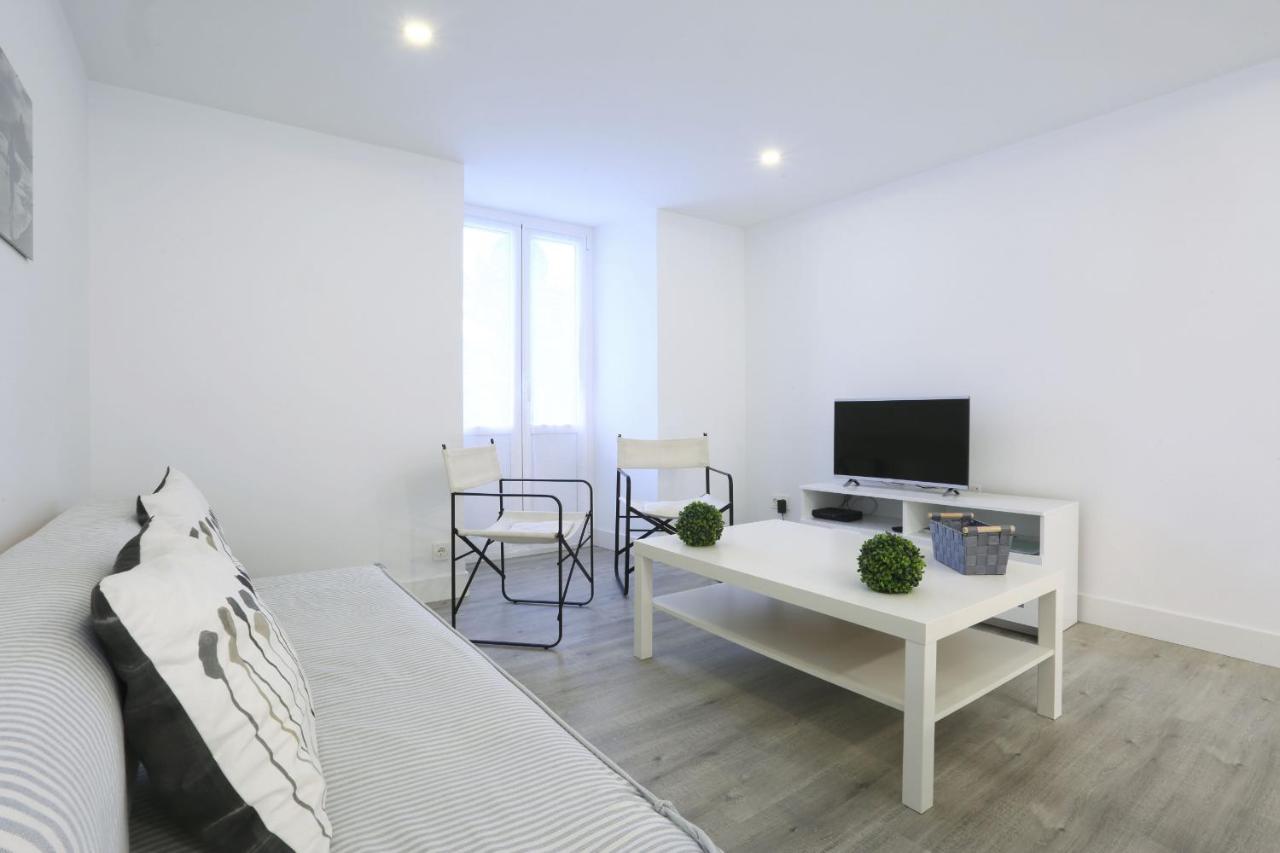 Martintxo By Smiling Rentals Hondarribia Buitenkant foto