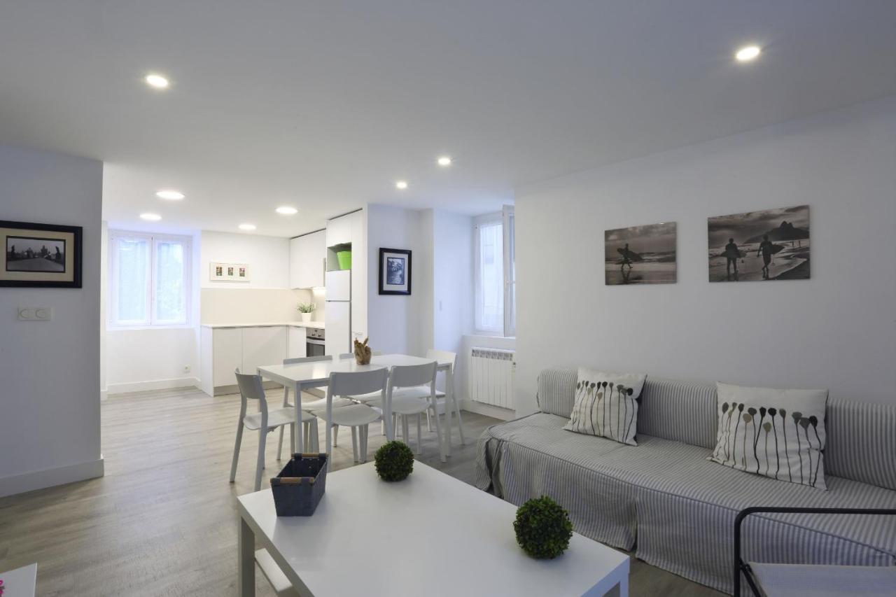 Martintxo By Smiling Rentals Hondarribia Buitenkant foto